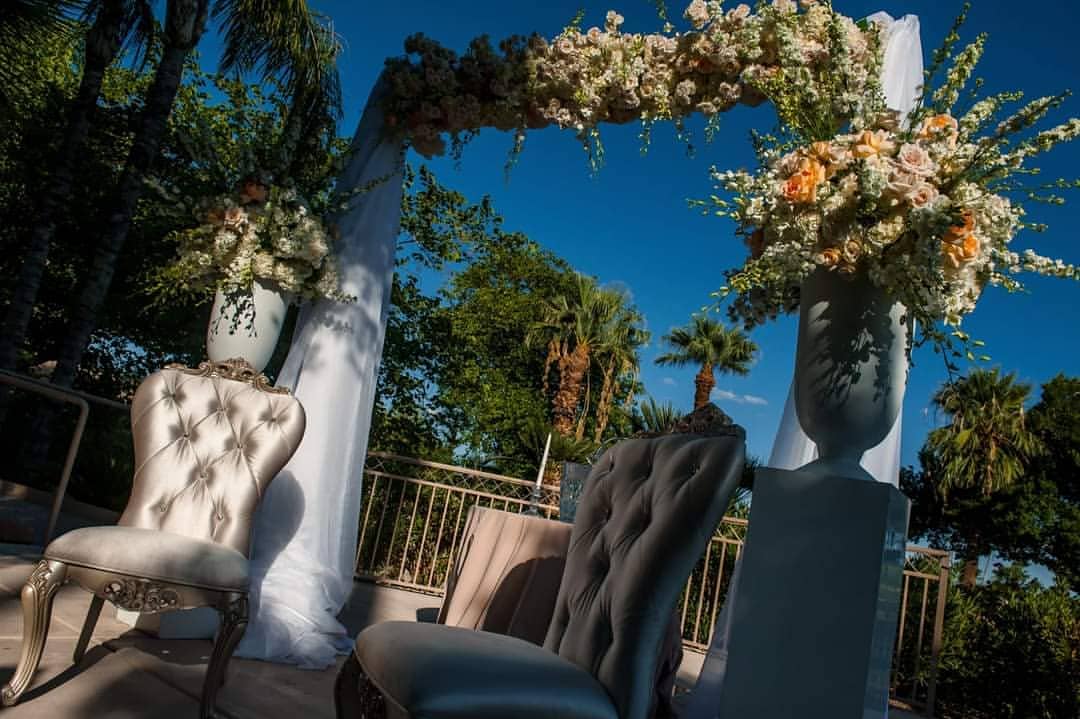 Cre8ive Event Rentals - Decorators